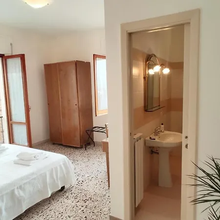 La Quiete A Un Passo Dal Centro Sorrento